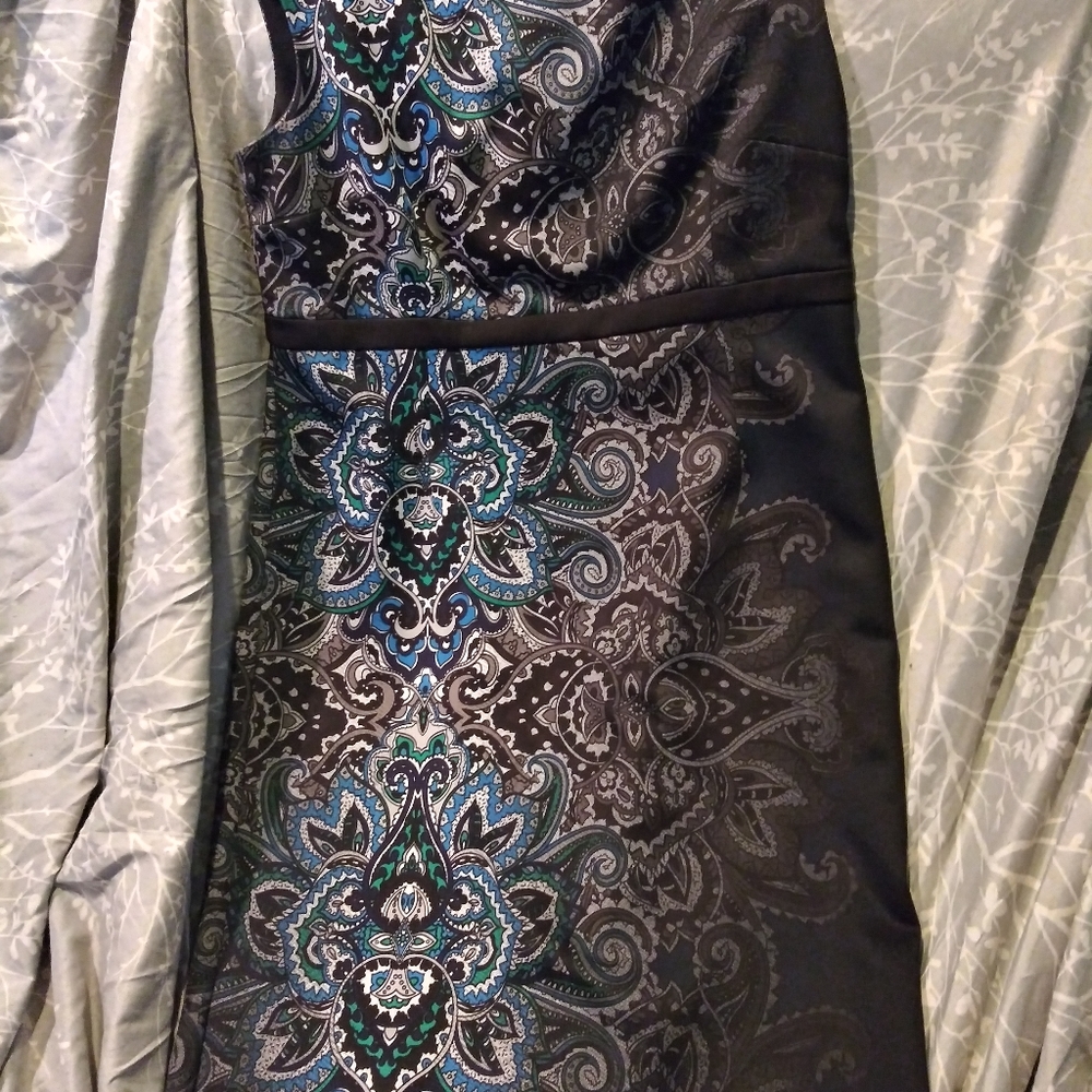 Knee length dress black/multicolor paisley pattern